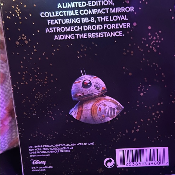 COPY - Limited Edition Star Wars Compact Mirror-BB-8 - Picture 4 of 7